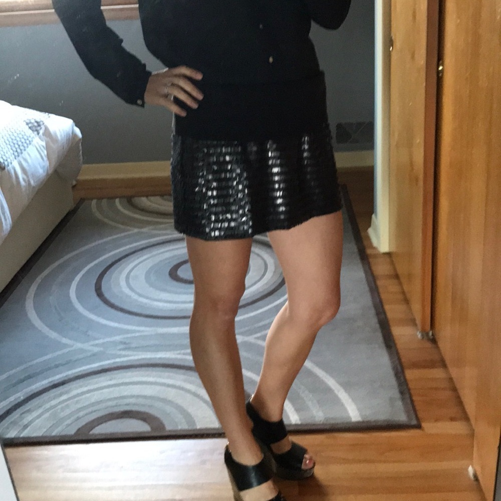 Bebe sequin mini skirt - Picture 4 of 6